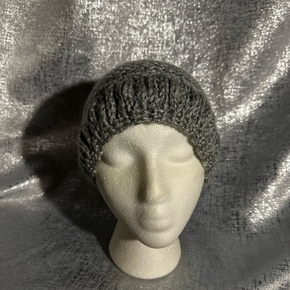 Slouchy Gray, handmade, crochet winter hat, with lots of stretch or give - Picture 3 of 6